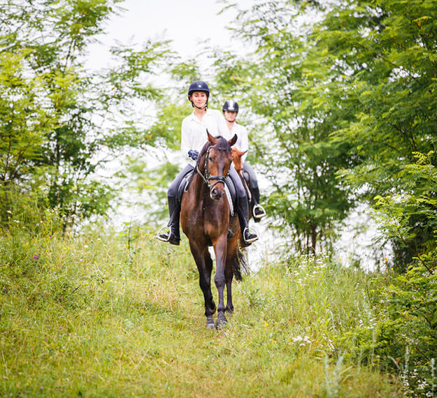 passeggiata-a-cavallo