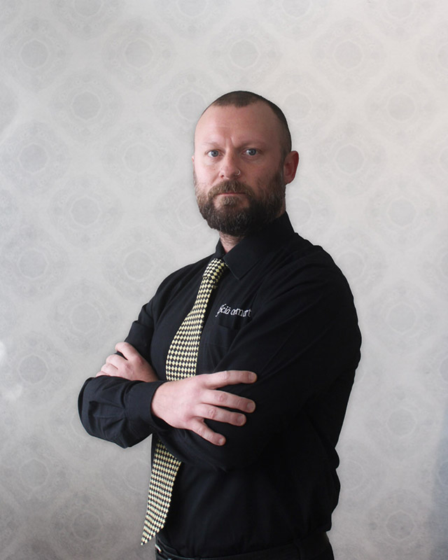 Samuel Gilderdale - Staff Sala